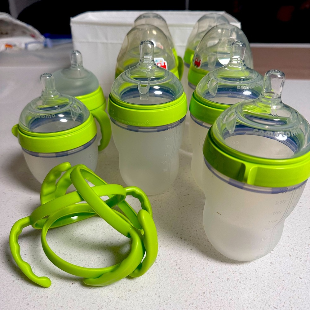 Comotomo baby bottles